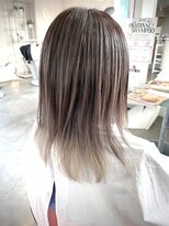 ヘア スパ リゾート リアン(hair spa resort Lien)&nbsp;グレー系バレイヤージュ