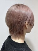 ピンクベージュ
