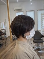 ヘアメイク コモレビ(hairmake komorebi) 【山本智文】似合わせショートカット