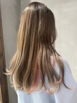 グミ(gumi)&nbsp;ハイトーン×透明感×インナーカラー