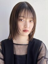 トリッカ シブヤ(TRICCA SHIBUYA)&nbsp;ミディアムボブ/ 顔まわりレイヤー/ ベージュカラー