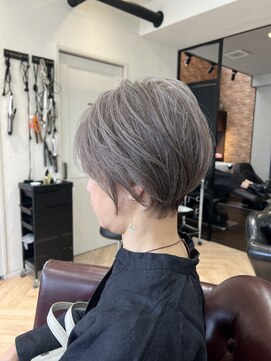 ハーツ(Heart's) 白髪ぼかし脱白髪染め似合わせくびれショート40代50代60代♪