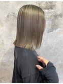 オリーブベージュシークレットシークレットハイライトブリーチ