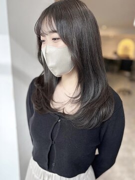 スティル カラン(STILL calin) グレージュカラー/ワンカールでかわいいレイヤーカット