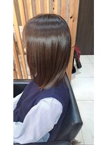 スタイリー(STYLEE) 湿気によるうねうね解消！髪質改善でサラツヤなストレートに☆