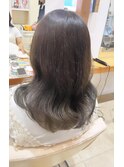 アッシュブラウン