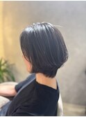 ブローで簡単スタイリングできるショートボブ