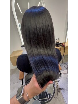 ジーナ 本八幡(Zina) 髪質改善*ロングレイヤーグレーベージュ*美髪【Zina本八幡】