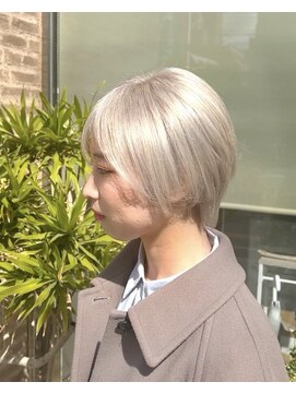 オプスヘアー 西新店(OPS HAIR) ミルクティーベージュ×ハイトーン×ショートボブ