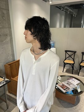 ミリ(milli Produce by ITAKURA) ミディアムパーマ