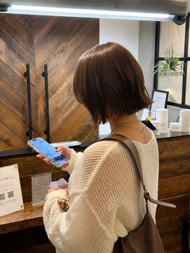 ジュイール(Jouir) ロングからミルクティーボブに