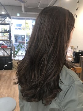 ハロ 蕨(HALO) 外国人風ロング【鈴木慶太】