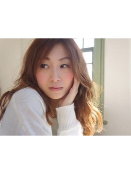 大人女性からの支持◎高い技術力で髪の悩みやクセを魅力に変えてくれる♪ダメージレスな薬剤も人気の秘訣！