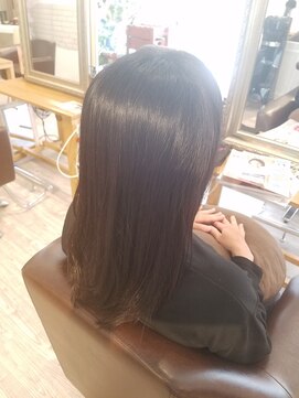 ウィービーパセリ atre川越店(WE BE PARSLEY) 黒髪セミロング　【担当　富樫直樹】
