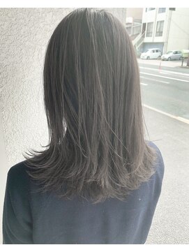 ヘアーアンドアトリエ マール(Hair&Atelier Marl) 【Marl】マットベージュカラーの切りっぱなしセミディ
