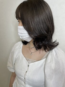 イオエ(ioe) 前髪/アンブレラカラー/こなれミディ/イメチェン/ウェーブパーマ