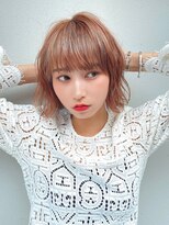 ブルーダー(Bruder)&nbsp;ピンクベージュ　コーラルピンク　ボブ　ハイトーン