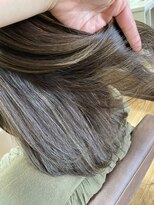 ルシード スタイル レクラ 栄生店(L'UCIDO STYLE L'eclat)&nbsp;白髪ぼかしハイライト