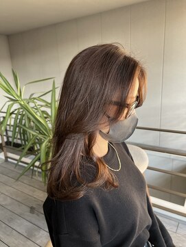 リバレッジ 広尾(Leverage) フェイスレイヤーナチュラルブラウン【広尾/恵比寿】柴崎