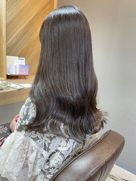 ヘア プロデュース キュオン(hair produce CUEON.) 艶ロング×ラベンンダーグレージュ