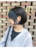【FAVORチーフ】ぱつっとボブ!お洒落なブルーインナーカラー
