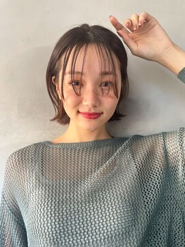 タス(tas) シースルー×甘め切りっぱなしボブ