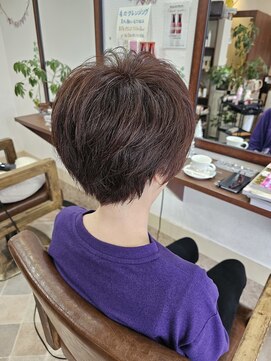 パームヘアー(Palm hair) 大人ショート