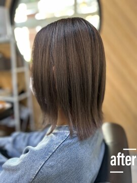 アキコ(AKIko) お勧めカラーのミルクティーグレージュ