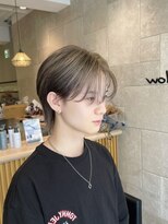 ルクス(Luxs)&nbsp;【センターパート×ミルクティーグレージュ】