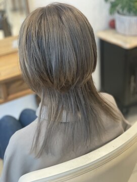 ヘアデザインロアール アリオ倉敷店(Hair Design Loire) アッシュグレージュ