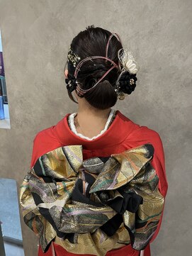 ビーハイブ ギフト(BeeHIVE GIFT) 成人式ヘアセット