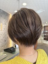 アース コアフュールボーテ 北小金店(EARTH coiffure beaute) おしゃれコンパクトショート
