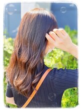 髪をキレイに保ちながらデザインも楽しんでほしい！厳選した薬剤を使用しています。