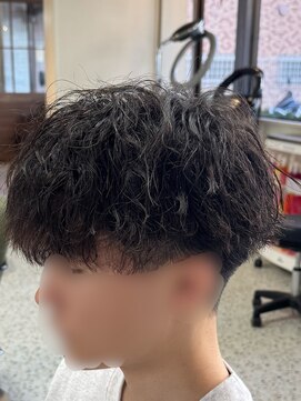 サンバイセライロ 千葉(SAN. by celilo) ツイストスパイラルパーマ【宮本郁弥】