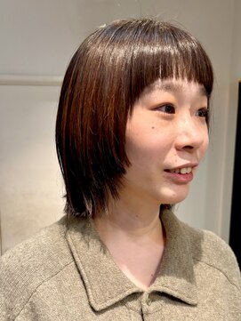 ナループロアツム(Nalu pu loa Tsum) ミディアムレイヤー/顔まわりレイヤー/ボブレイヤー