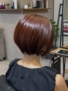 エリマ 横浜西口(elima) 横浜西口ショートボブ顔周りレイヤーアッシュベージュカラー