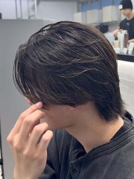 オーバル ジングウマエ(OVARL jingumae) ナチュラルフェザーミディアムセンターパート