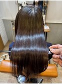 白髪染めの髪も、パヤ毛・膨らみを整えしなやかに｜長澤