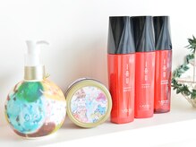 ヘアアンドメイク ニア 石切店(Hair&Make Near)の雰囲気（ヘアデザインをもっと輝かせるケア商品も取り揃えてます。）