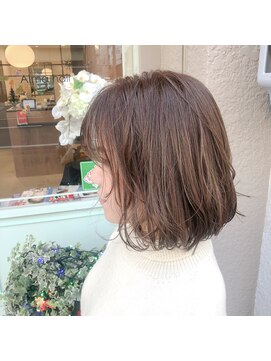アルマヘアー(Alma hair by murasaki) アンニュイボブ