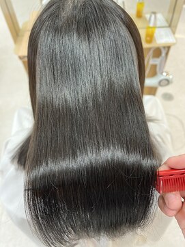 ラヴィズム 松崎店(LUVISM) 髪質改善ULTOWA