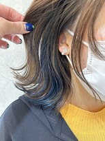 バズ(BUZZ) 濃いめインナーカラーは表面明るめがおすすめ!秋山