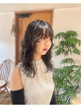 グロスシーループユナイテッド(GROSS C-LOOP UNITED) ウェーブ酸性デジタルパーマレイヤーミディアムロングカット