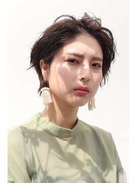 美容室ビ ダーン(Be done) ハンサムショートアレンジスタイル