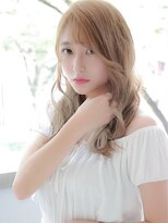 ヘアリゾート粋 新宿三丁目本店&nbsp;《前地 麻衣》透明感のある 大人可愛いゆるふわセミロング