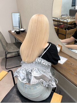 ローレン(Lolen.) 【ホワイトブロンド】ふじゆー