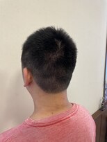 ヘアー ローズ(hair ROSE)&nbsp;スクエアフォルムに遊ばせたアップバングベリーショート/谷津