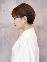 アイスバーグ(eyesburg)&nbsp;透明感ブリーチなしラテベージュ前下がり小顔ショートボブ