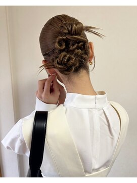 【chiwa arrange】カチモリヘア　ロング　ベージュ