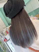 リーホリエ(Lee Horie) 【高木】うす~いブルーのインナーカラー◎